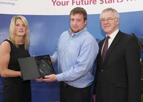 Sports Award to John OHea for Canoe. Photo by Neil Danton, News Digital.